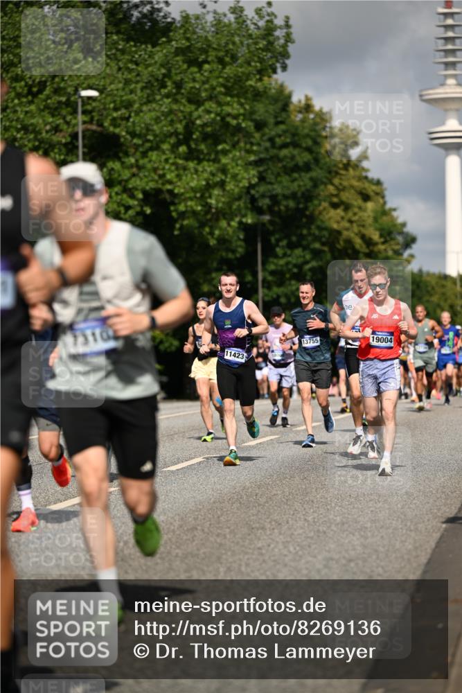 29.06.2025 - hella hamburg halbmarathon Dr. Thomas Lammeyer http://msf.ph/oto/8269136 29.06.2025 09:52:30 Kennedybrücke 1042, 1571, 1600, 2262, 2797, 3547, 4062, 4381, 5003, 5124, 6037, 6047, 7310, 7482, 7981, 8002, 8121, 9640, 9643, 10190, 10369, 10451, 10738, 10877, 11106, 11423 meine-sportfotos.de