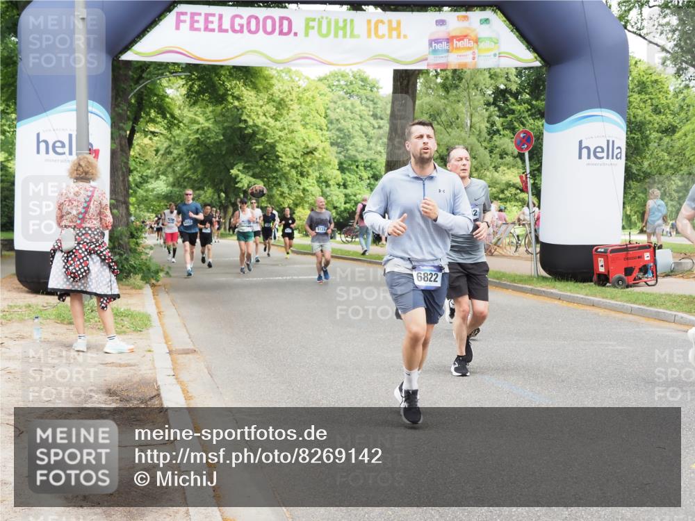 29.06.2025 - hella hamburg halbmarathon MichiJ http://msf.ph/oto/8269142 29.06.2025 10:55:24 Zwischen KM18-KM19 2712, 4032, 6822, 8147, 9253, 9886, 17113, 17746, 18042, 18236, 18555 meine-sportfotos.de