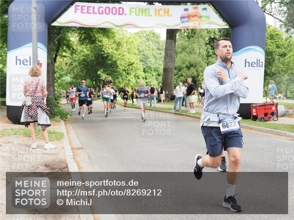 29.06.2025 - hella hamburg halbmarathon MichiJ http://msf.ph/oto/8269212 29.06.2025 10:55:25 Zwischen KM18-KM19 2712, 4032, 6822, 8147, 9253, 9886, 17113, 17746, 18042 meine-sportfotos.de