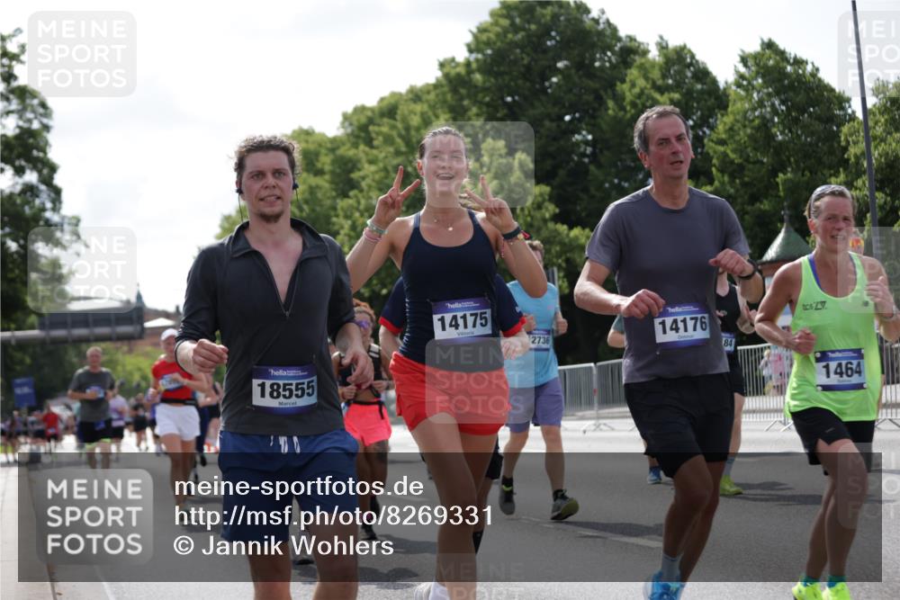 29.06.2025 - hella hamburg halbmarathon Jannik Wohlers http://msf.ph/oto/8269331 29.06.2025 10:01:19 Lombardsbrücke 1184, 1329, 1464, 1653, 1722, 1724, 1729, 1881, 1940, 2167, 2591, 2806, 2957, 3039, 3199, 4322, 4328, 4663, 5547, 5602, 5603, 6281, 6302, 6438, 6921, 8392, 8578, 8822, 8926, 9230, 10281, 10301, 10882, 10915, 11043, 11771, 11808, 12564, 12734, 12736, 13528, 13796, 14026, 14175, 14176, 14375, 15093, 16424, 16426, 16909, 17017, 17136, 17140, 17441, 17670, 17810, 18232, 18555, 18716, 18739, 18855, 18899, 18954, 19160 meine-sportfotos.de