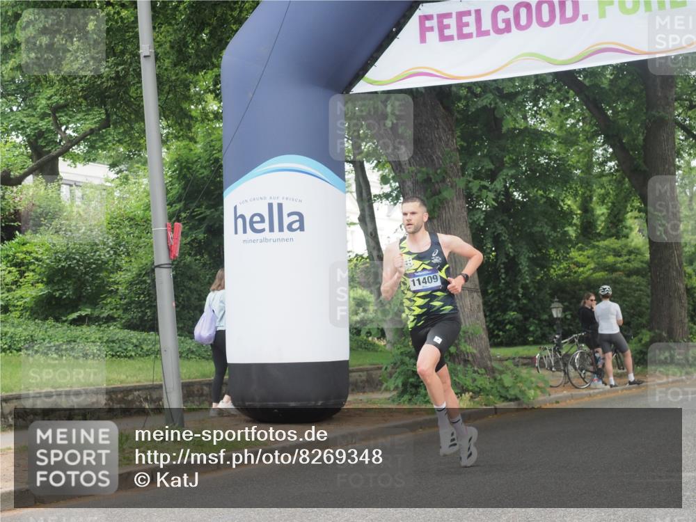29.06.2025 - hella hamburg halbmarathon KatJ http://msf.ph/oto/8269348 29.06.2025 10:07:32 Zwischen KM18-KM19  meine-sportfotos.de