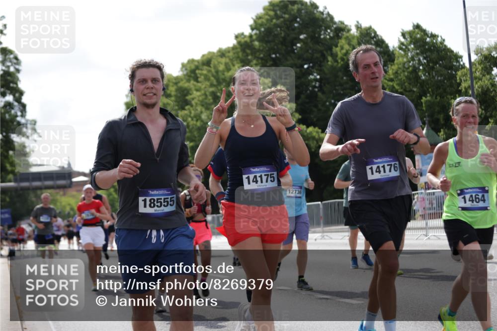 29.06.2025 - hella hamburg halbmarathon Jannik Wohlers http://msf.ph/oto/8269379 29.06.2025 10:01:20 Lombardsbrücke 1184, 1329, 1464, 1653, 1722, 1724, 1729, 1881, 1940, 2167, 2591, 2806, 2957, 3039, 4328, 4663, 5547, 5602, 5603, 6281, 6302, 6438, 6921, 8392, 8578, 8822, 8926, 9230, 10281, 10301, 10882, 10915, 11043, 11771, 11808, 12564, 12734, 12736, 13528, 13796, 14026, 14175, 14176, 14375, 15093, 16424, 16426, 16909, 17017, 17136, 17140, 17670, 17810, 18232, 18555, 18739, 18855, 18899, 18954 meine-sportfotos.de