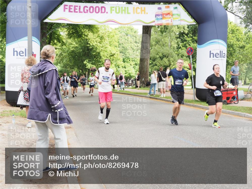 29.06.2025 - hella hamburg halbmarathon MichiJ http://msf.ph/oto/8269478 29.06.2025 10:55:33 Zwischen KM18-KM19 4492, 8632, 9075, 9128, 14149, 14868, 15697, 19134 meine-sportfotos.de