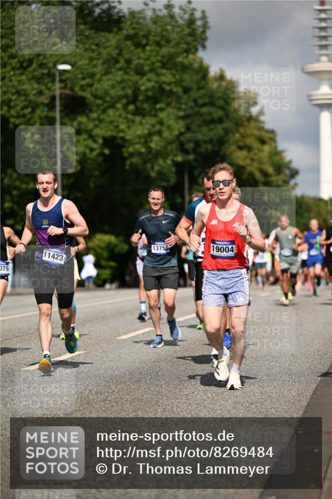 29.06.2025 - hella hamburg halbmarathon Dr. Thomas Lammeyer http://msf.ph/oto/8269484 29.06.2025 09:52:32 Kennedybrücke 1042, 1571, 1600, 2044, 2262, 2707, 2797, 3547, 4062, 5003, 5050, 5124, 6037, 6047, 7310, 7482, 7981, 8002, 9640, 9643, 10190, 10369, 10451, 10738, 10877, 11106, 11177, 11423 meine-sportfotos.de