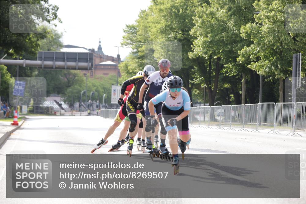 29.06.2025 - hella hamburg halbmarathon Jannik Wohlers http://msf.ph/oto/8269507 29.06.2025 08:51:23 Lombardsbrücke  meine-sportfotos.de