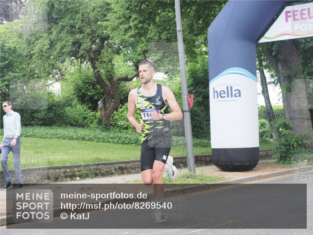 29.06.2025 - hella hamburg halbmarathon KatJ http://msf.ph/oto/8269540 29.06.2025 10:07:33 Zwischen KM18-KM19  meine-sportfotos.de
