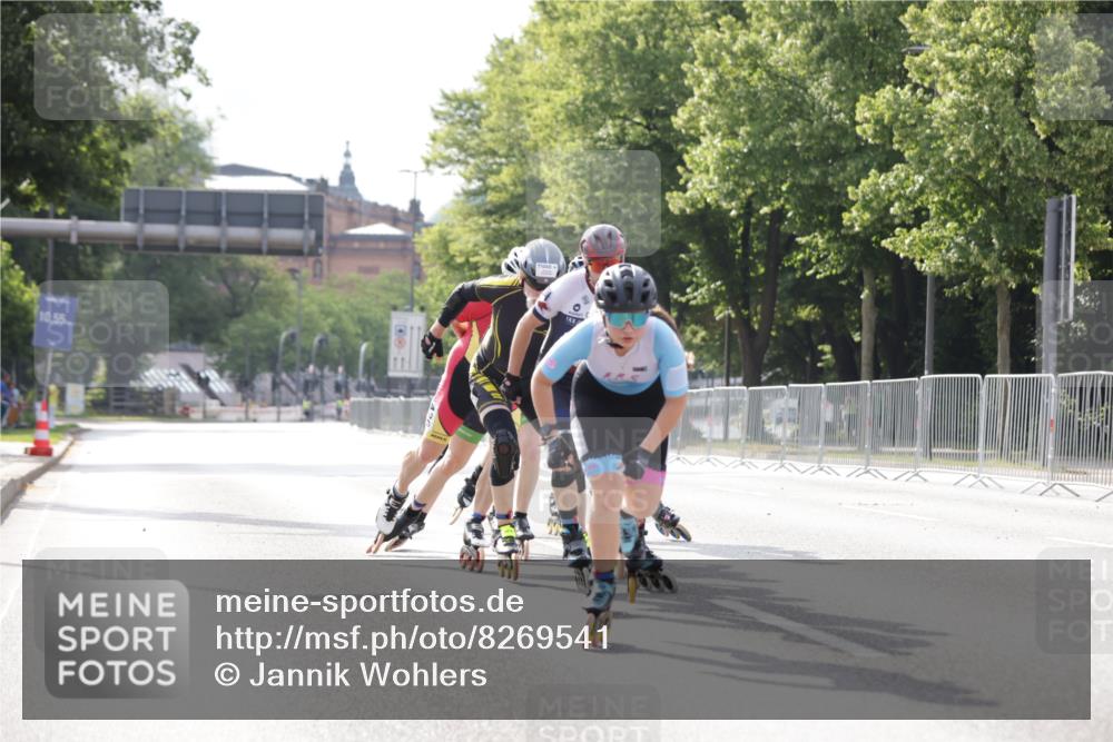 29.06.2025 - hella hamburg halbmarathon Jannik Wohlers http://msf.ph/oto/8269541 29.06.2025 08:51:23 Lombardsbrücke  meine-sportfotos.de
