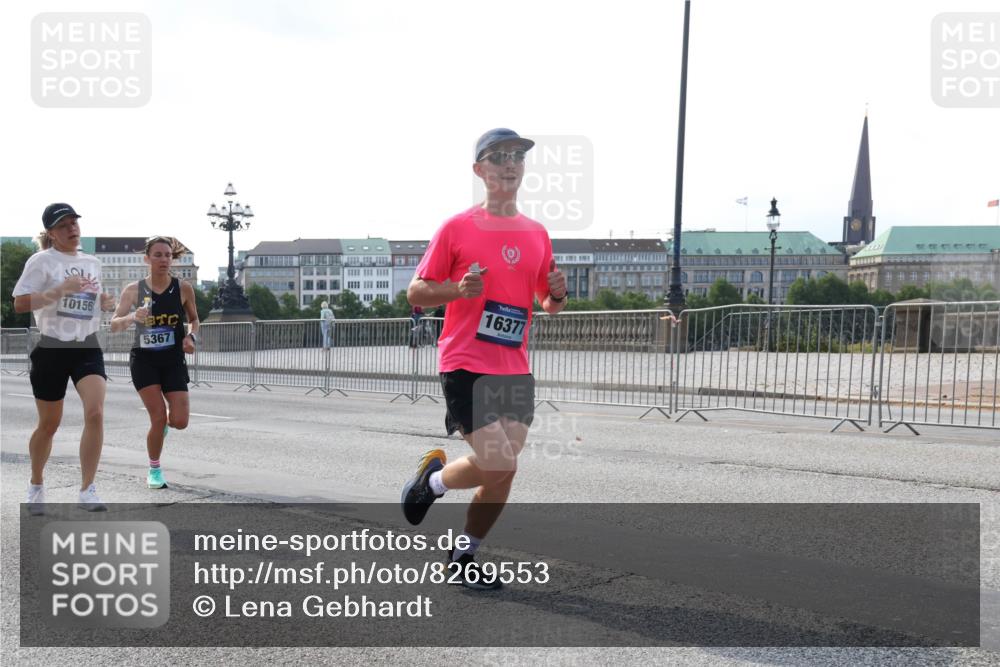 29.06.2025 - hella hamburg halbmarathon Lena Gebhardt http://msf.ph/oto/8269553 29.06.2025 09:44:47 Lombardsbrücke 10156, 5367, 16377, 1065, 1827, 2021, 2879, 3075, 3201, 3845, 3968, 4678, 5269, 5344, 5367, 6619, 7349, 8473, 8731, 8975, 9079, 10106, 10156, 10173, 10790, 10848, 11877, 12287, 12337, 12369, 13779, 13838, 13956, 14164, 14828, 15268, 15576, 15583, 15655, 15880, 16118, 16377, 16508, 16736, 17258, 17354, 18567, 18699, 19114 meine-sportfotos.de