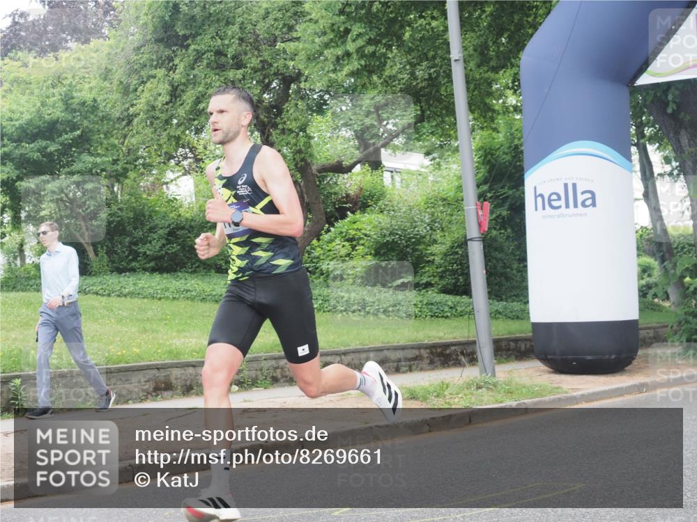 29.06.2025 - hella hamburg halbmarathon KatJ http://msf.ph/oto/8269661 29.06.2025 10:07:33 Zwischen KM18-KM19  meine-sportfotos.de