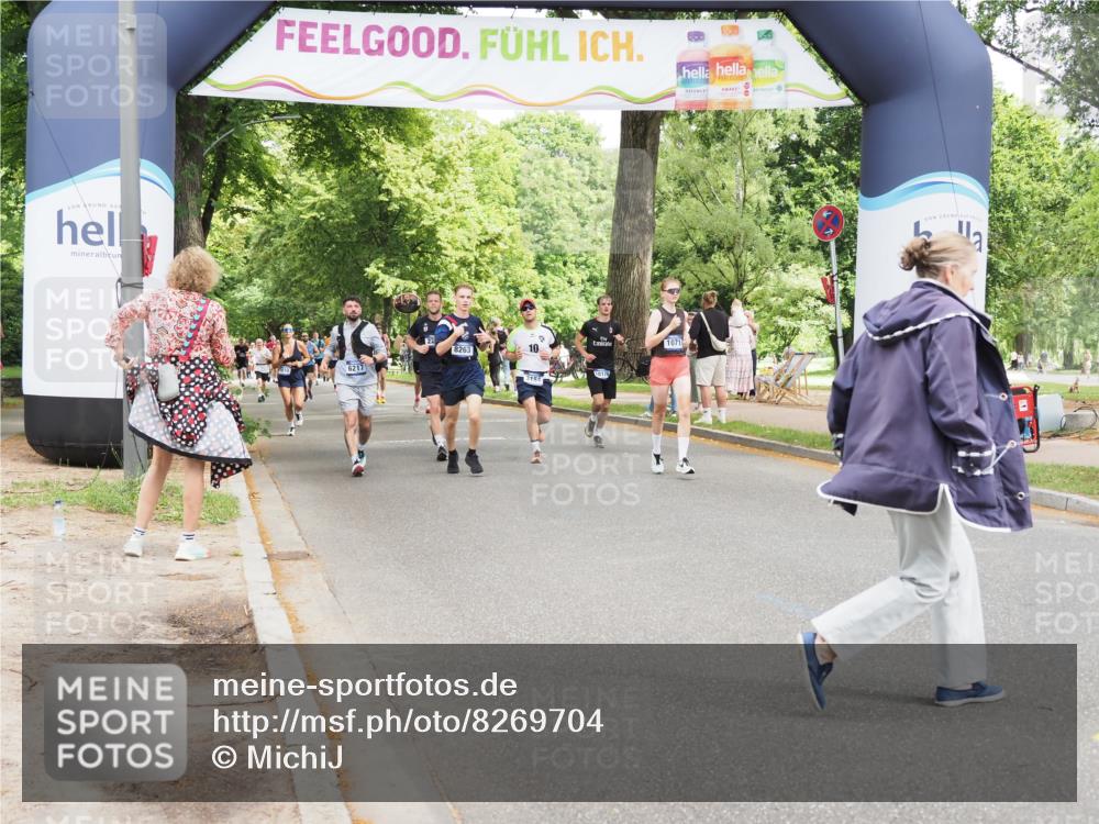 29.06.2025 - hella hamburg halbmarathon MichiJ http://msf.ph/oto/8269704 29.06.2025 10:55:36 Zwischen KM18-KM19 1071, 4492, 8632, 9075, 14149, 14868, 15697 meine-sportfotos.de