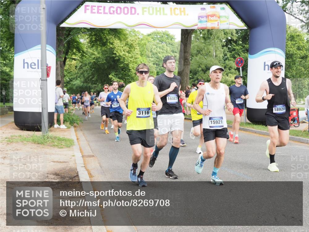 29.06.2025 - hella hamburg halbmarathon MichiJ http://msf.ph/oto/8269708 29.06.2025 10:31:09 Zwischen KM18-KM19 2233, 3116, 3697, 9371, 14201, 14210, 15233, 15301, 15921, 16626, 17363, 17864, 18274, 18632, 18920, 18987, 19090 meine-sportfotos.de