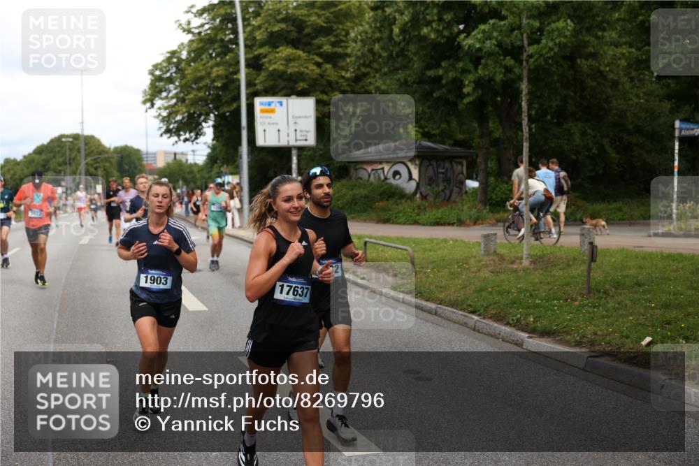 29.06.2025 - hella hamburg halbmarathon Yannick Fuchs http://msf.ph/oto/8269796 29.06.2025 10:36:54 20KM 1209, 1256, 1312, 1700, 1903, 2233, 3523, 4823, 5436, 5682, 6639, 6721, 6770, 7035, 7363, 7448, 7693, 7734, 7765, 7865, 9833, 10216, 10469, 12098, 13446, 13483, 13709, 13725, 14811, 15095, 15175, 15270, 16281, 16295, 16507, 16626, 16660, 17000, 17016, 17177, 17363, 17637, 17864, 17926, 18330, 18559, 18920 meine-sportfotos.de