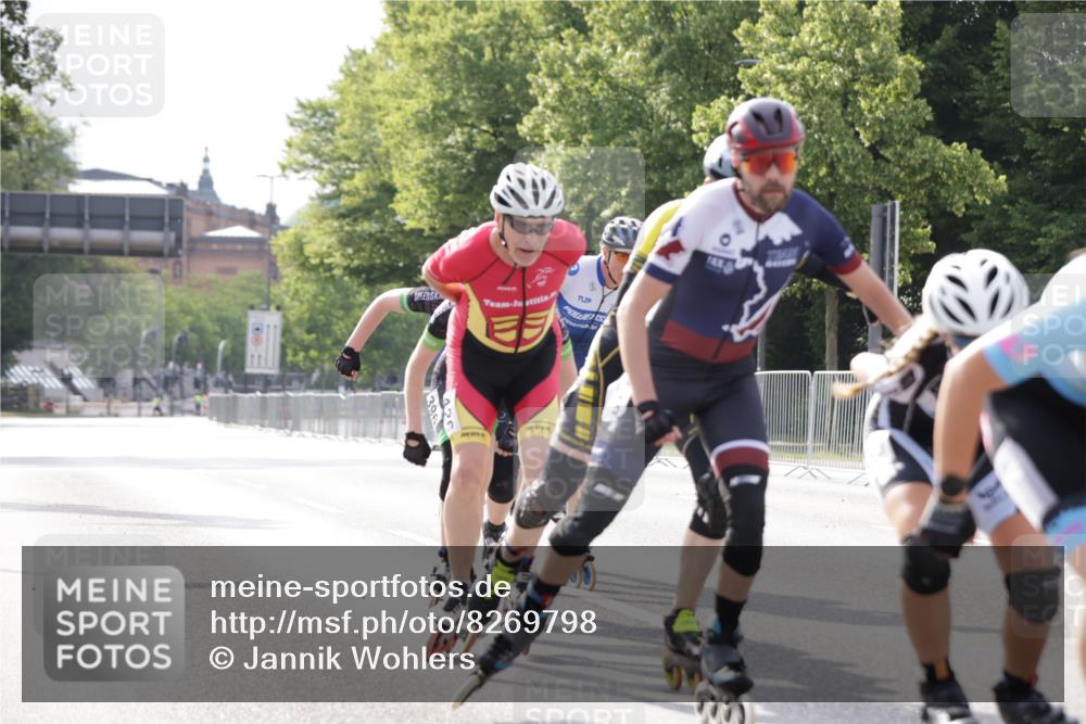 29.06.2025 - hella hamburg halbmarathon Jannik Wohlers http://msf.ph/oto/8269798 29.06.2025 08:51:24 Lombardsbrücke  meine-sportfotos.de