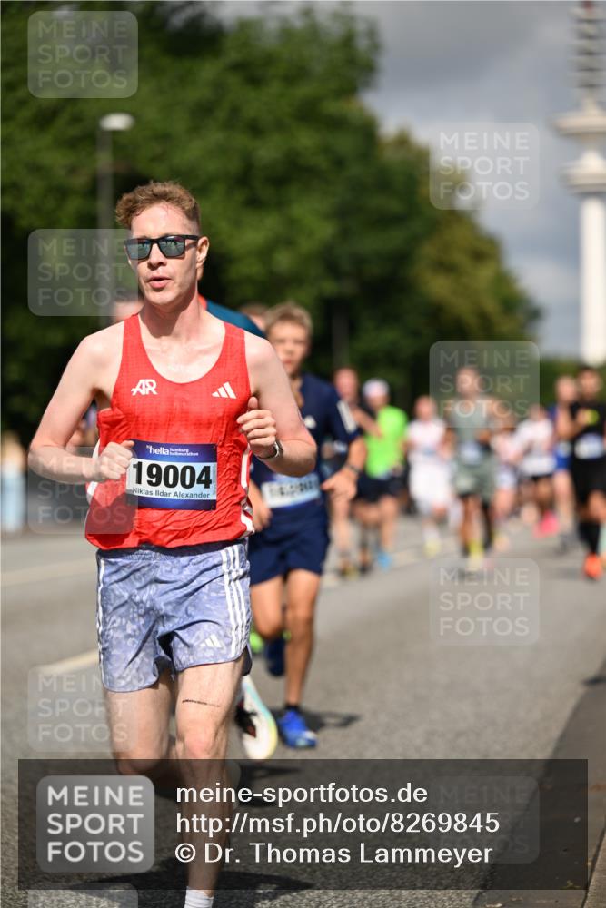 29.06.2025 - hella hamburg halbmarathon Dr. Thomas Lammeyer http://msf.ph/oto/8269845 29.06.2025 09:52:34 Kennedybrücke 1042, 1571, 1600, 2044, 2707, 2797, 2849, 3014, 3547, 5050, 5124, 6037, 6047, 7109, 7310, 7482, 7981, 8002, 9640, 9643, 9686, 10190, 10369, 10451, 10738, 10877, 11106, 11177, 11423 meine-sportfotos.de
