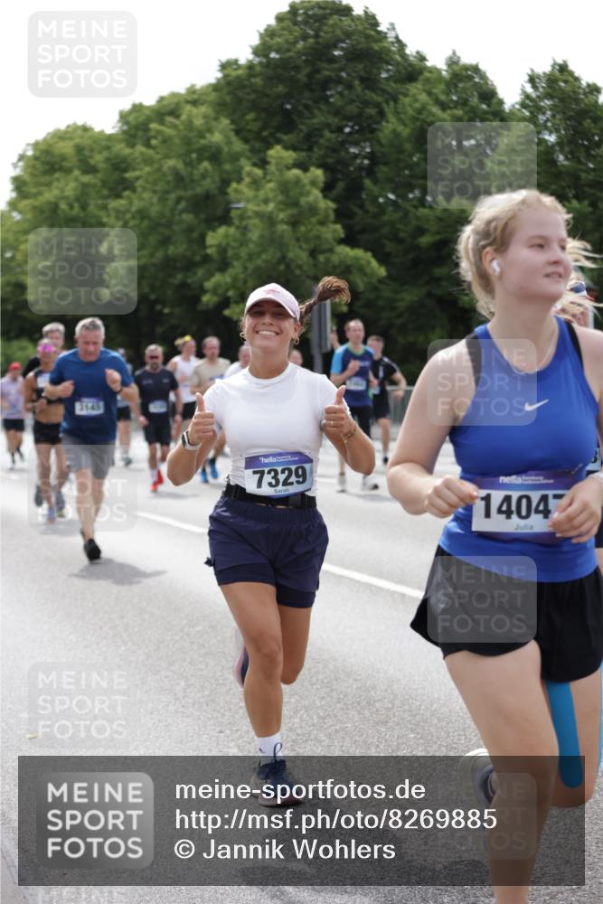 29.06.2025 - hella hamburg halbmarathon Jannik Wohlers http://msf.ph/oto/8269885 29.06.2025 10:33:50 Lombardsbrücke 1672, 2265, 2464, 2496, 2510, 2511, 2526, 2801, 2933, 3145, 3829, 3848, 4824, 4826, 5609, 6105, 6574, 7324, 7329, 8277, 8349, 8965, 10360, 10564, 11432, 11668, 12165, 12330, 12896, 13437, 13485, 13747, 14047, 14058, 14854, 14855, 14918, 14919, 15793, 15845, 15983, 16115, 16578, 17105, 17650, 17789, 17953, 18044 meine-sportfotos.de