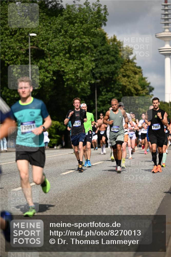 29.06.2025 - hella hamburg halbmarathon Dr. Thomas Lammeyer http://msf.ph/oto/8270013 29.06.2025 09:52:36 Kennedybrücke 1042, 1571, 1600, 2044, 2707, 2797, 2849, 3014, 5050, 5124, 6037, 6047, 6771, 7109, 7310, 7482, 7981, 9640, 9643, 9686, 10369, 10451, 10877, 11106, 11177, 11423 meine-sportfotos.de