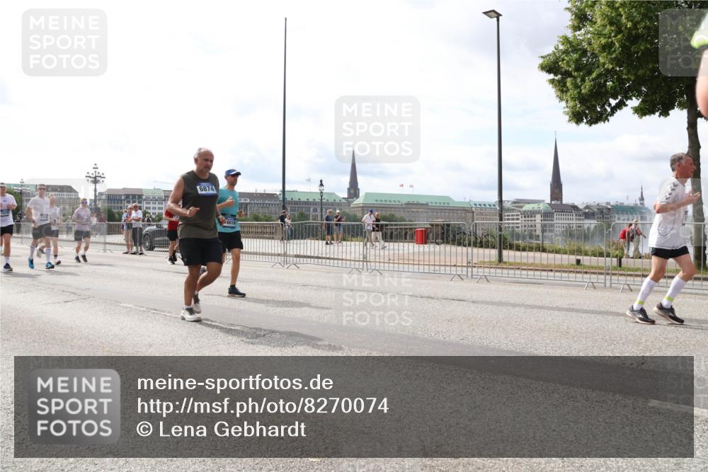 29.06.2025 - hella hamburg halbmarathon Lena Gebhardt http://msf.ph/oto/8270074 29.06.2025 10:19:56 Lombardsbrücke 16240, 6874, 16016, 1110, 1115, 1145, 1154, 1534, 1708, 2064, 2357, 2405, 2441, 2918, 2993, 2995, 3278, 3446, 3678, 4108, 4110, 4170, 4539, 4562, 4570, 4585, 4737, 4739, 4979, 5035, 5123, 5251, 5397, 5449, 5556, 5659, 5849, 5878, 6444, 6796, 6797, 6872, 6874, 6939, 7137, 7248, 7249, 7519, 7744, 7808, 7836, 7917, 8146, 8387, 8427, 8537, 8738, 9196, 10349, 10540, 10550, 10594, 10622, 10701, 11028, 11036 meine-sportfotos.de