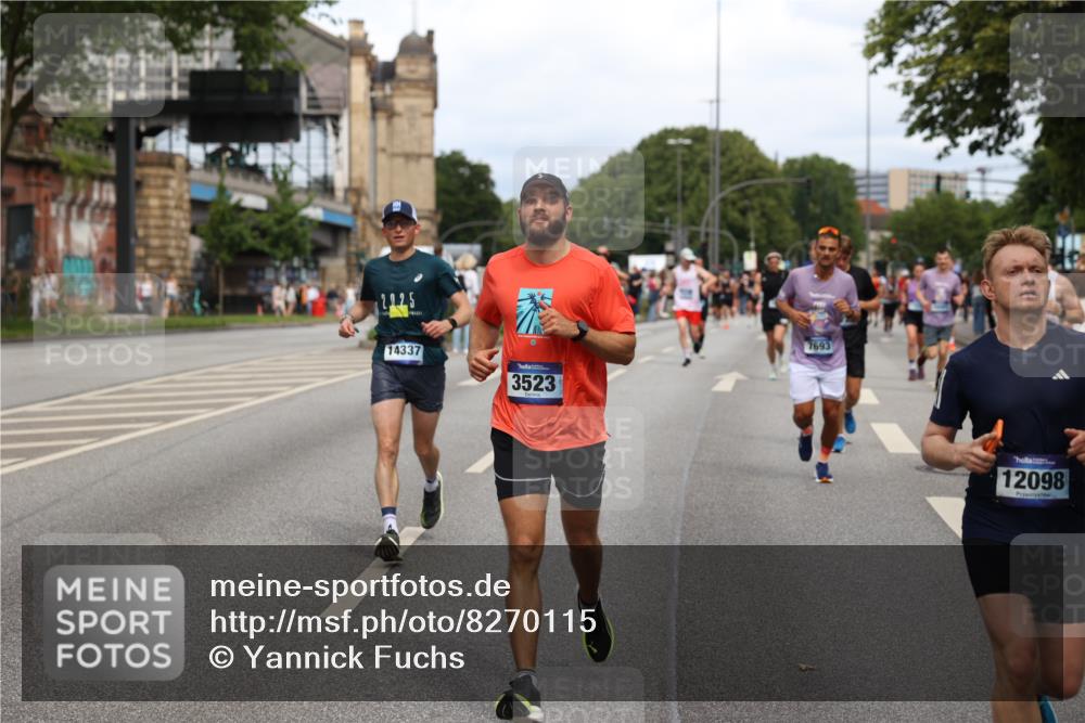 29.06.2025 - hella hamburg halbmarathon Yannick Fuchs http://msf.ph/oto/8270115 29.06.2025 10:36:56 20KM 1209, 1256, 1312, 1700, 1903, 2233, 3523, 4235, 4823, 5436, 5682, 6639, 6721, 6770, 7035, 7363, 7448, 7693, 7734, 7765, 7865, 9833, 10216, 10469, 12098, 13446, 13483, 13709, 13725, 14811, 15095, 15175, 15270, 15301, 16281, 16295, 16507, 16626, 16660, 17000, 17016, 17177, 17363, 17637, 17864, 18330, 18559, 18632, 18920 meine-sportfotos.de