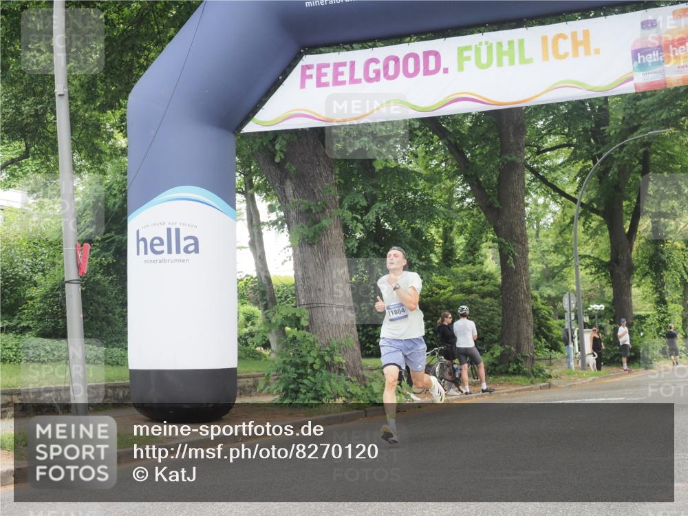 29.06.2025 - hella hamburg halbmarathon KatJ http://msf.ph/oto/8270120 29.06.2025 10:07:56 Zwischen KM18-KM19  meine-sportfotos.de