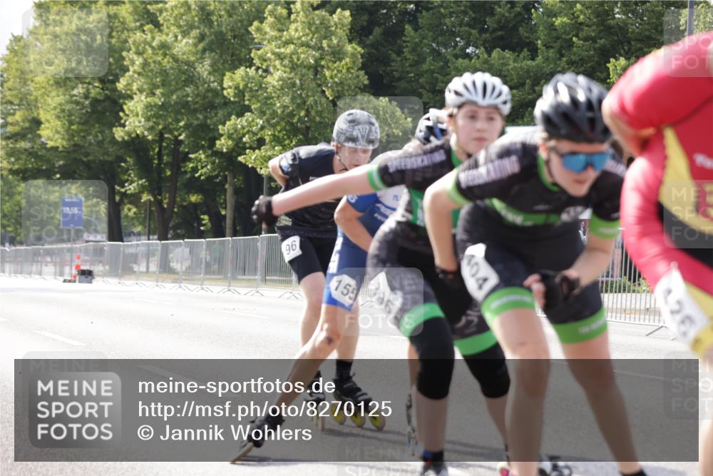 29.06.2025 - hella hamburg halbmarathon Jannik Wohlers http://msf.ph/oto/8270125 29.06.2025 08:51:25 Lombardsbrücke  meine-sportfotos.de