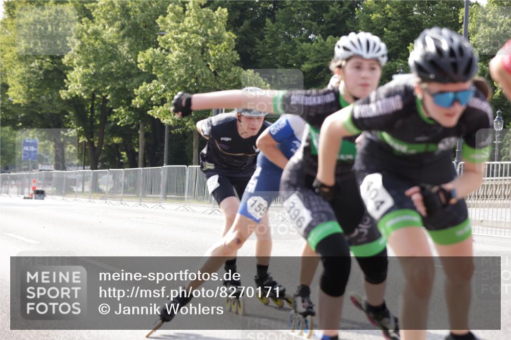 29.06.2025 - hella hamburg halbmarathon Jannik Wohlers http://msf.ph/oto/8270171 29.06.2025 08:51:25 Lombardsbrücke  meine-sportfotos.de