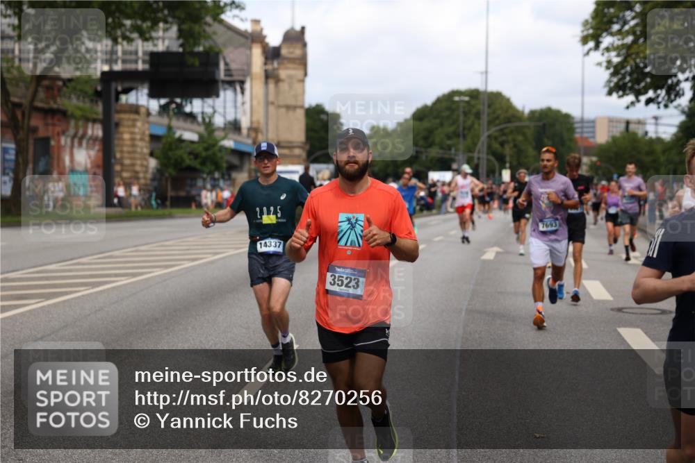 29.06.2025 - hella hamburg halbmarathon Yannick Fuchs http://msf.ph/oto/8270256 29.06.2025 10:36:56 20KM 1209, 1256, 1312, 1700, 1903, 2233, 3523, 4235, 4823, 5436, 5682, 6639, 6721, 6770, 7035, 7363, 7448, 7693, 7734, 7765, 7865, 9833, 10216, 10469, 12098, 13446, 13483, 13709, 13725, 14811, 15095, 15175, 15270, 15301, 16281, 16295, 16507, 16626, 16660, 17000, 17016, 17177, 17363, 17637, 17864, 18330, 18559, 18632, 18920 meine-sportfotos.de