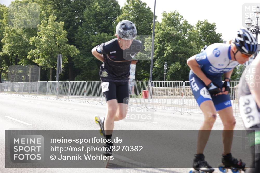 29.06.2025 - hella hamburg halbmarathon Jannik Wohlers http://msf.ph/oto/8270382 29.06.2025 08:51:25 Lombardsbrücke  meine-sportfotos.de