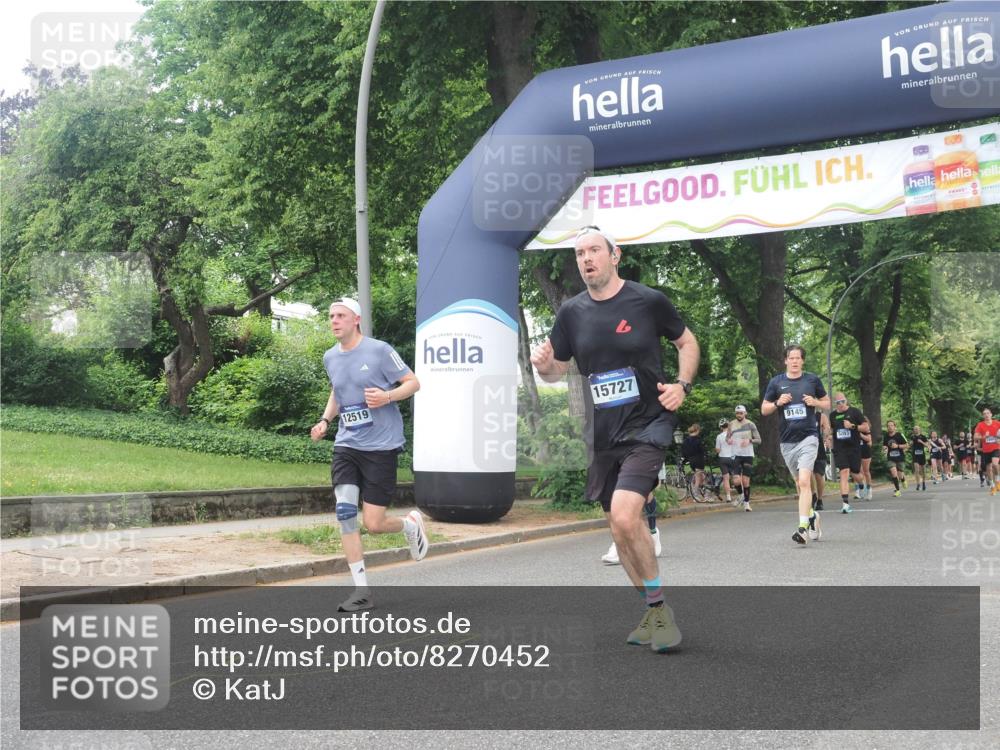 29.06.2025 - hella hamburg halbmarathon KatJ http://msf.ph/oto/8270452 29.06.2025 10:39:41 Zwischen KM18-KM19 1683, 4121, 8172 meine-sportfotos.de