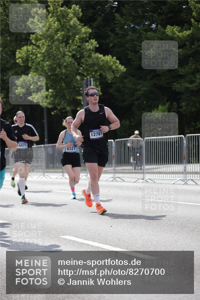 29.06.2025 - hella hamburg halbmarathon Jannik Wohlers http://msf.ph/oto/8270700 29.06.2025 10:01:29 Lombardsbrücke 1184, 1364, 1464, 1729, 1881, 1940, 2806, 2957, 3039, 4286, 4328, 5602, 5603, 5742, 6327, 6438, 6595, 7189, 9230, 9741, 10177, 10882, 11771, 11808, 12564, 12734, 12736, 12781, 14026, 14175, 14176, 14471, 14660, 14677, 16420, 16424, 16426, 16540, 16770, 17017, 17136, 17503, 17670, 17810, 17951, 17952, 18555, 18855, 19159 meine-sportfotos.de