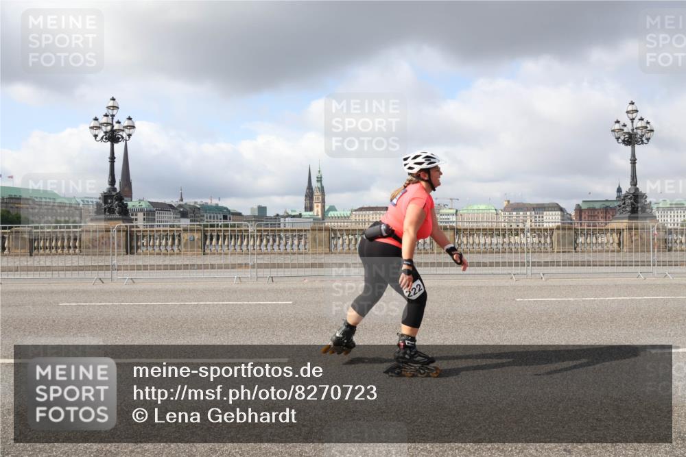 29.06.2025 - hella hamburg halbmarathon Lena Gebhardt http://msf.ph/oto/8270723 29.06.2025 09:04:49 Lombardsbrücke  meine-sportfotos.de