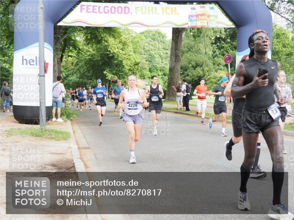 29.06.2025 - hella hamburg halbmarathon MichiJ http://msf.ph/oto/8270817 29.06.2025 10:31:15 Zwischen KM18-KM19 1353, 2653, 3116, 3697, 4229, 4235, 7448, 7635, 7734, 7765, 9364, 10216, 11907, 12327, 15233, 16626, 17733, 17864, 17911, 18274, 18449, 18632, 18659, 18920, 18987, 19090 meine-sportfotos.de