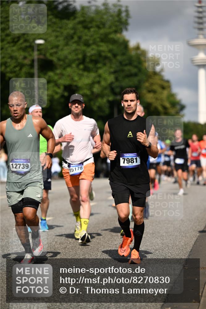 29.06.2025 - hella hamburg halbmarathon Dr. Thomas Lammeyer http://msf.ph/oto/8270830 29.06.2025 09:52:39 Kennedybrücke 1042, 1600, 2044, 2707, 2745, 2797, 2849, 3014, 5050, 5124, 6037, 6047, 6771, 7109, 7310, 7482, 7981, 9640, 9686, 10369, 10451, 10877, 11106, 11177, 11423 meine-sportfotos.de