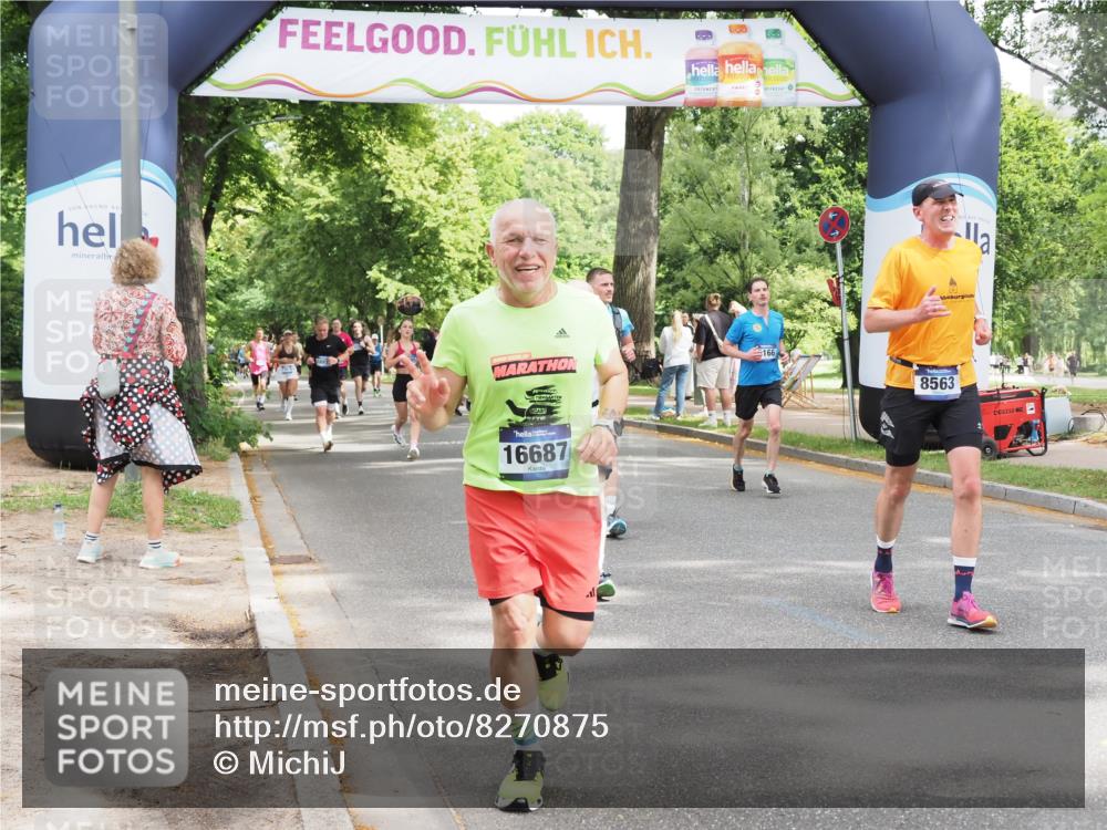 29.06.2025 - hella hamburg halbmarathon MichiJ http://msf.ph/oto/8270875 29.06.2025 10:55:48 Zwischen KM18-KM19 1610, 4453, 5166, 6026, 8256, 8563, 15369, 16687, 18189 meine-sportfotos.de