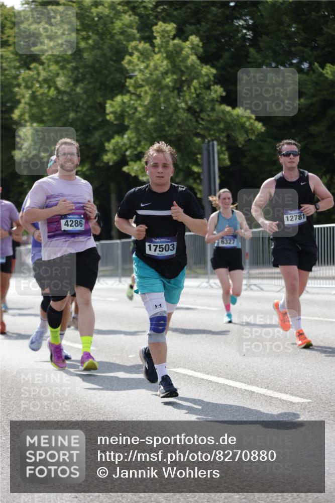 29.06.2025 - hella hamburg halbmarathon Jannik Wohlers http://msf.ph/oto/8270880 29.06.2025 10:01:29 Lombardsbrücke 1184, 1364, 1464, 1729, 1881, 1940, 2806, 2957, 3039, 4286, 4328, 5602, 5603, 5742, 6327, 6438, 6595, 7189, 9230, 9741, 10177, 10882, 11771, 11808, 12564, 12734, 12736, 12781, 14026, 14175, 14176, 14471, 14660, 14677, 16420, 16424, 16426, 16540, 16770, 17017, 17136, 17503, 17670, 17810, 17951, 17952, 18555, 18855, 19159 meine-sportfotos.de