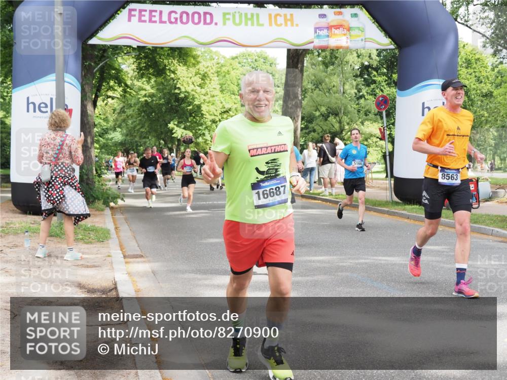 29.06.2025 - hella hamburg halbmarathon MichiJ http://msf.ph/oto/8270900 29.06.2025 10:55:49 Zwischen KM18-KM19 1610, 5166, 6026, 8256, 8563, 15369, 16687, 18189 meine-sportfotos.de