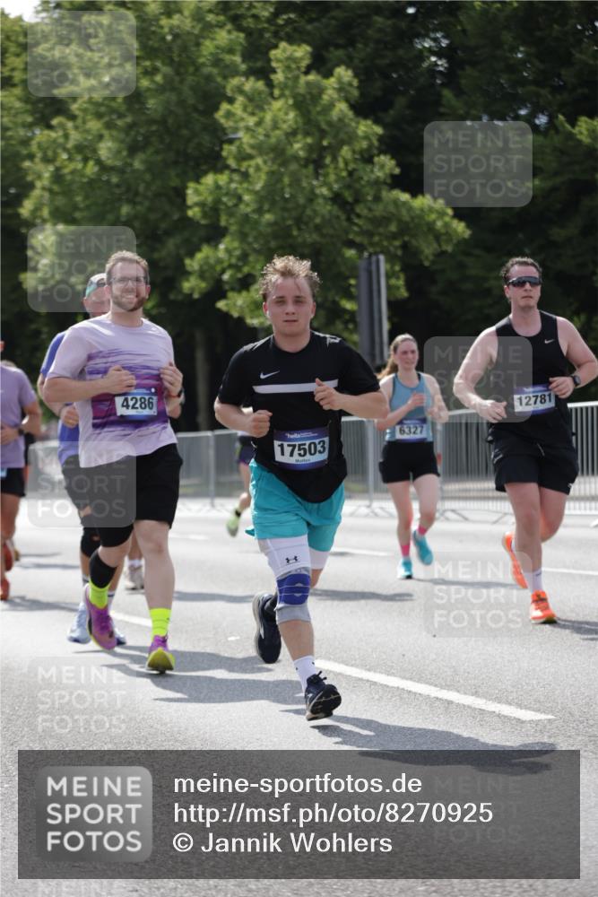 29.06.2025 - hella hamburg halbmarathon Jannik Wohlers http://msf.ph/oto/8270925 29.06.2025 10:01:29 Lombardsbrücke 1184, 1364, 1464, 1729, 1881, 1940, 2806, 2957, 3039, 4286, 4328, 5602, 5603, 5742, 6327, 6438, 6595, 7189, 9230, 9741, 10177, 10882, 11771, 11808, 12564, 12734, 12736, 12781, 14026, 14175, 14176, 14471, 14660, 14677, 16420, 16424, 16426, 16540, 16770, 17017, 17136, 17503, 17670, 17810, 17951, 17952, 18555, 18855, 19159 meine-sportfotos.de