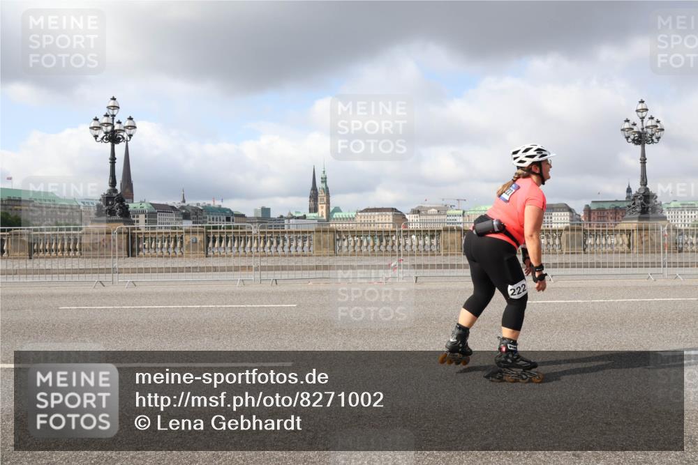 29.06.2025 - hella hamburg halbmarathon Lena Gebhardt http://msf.ph/oto/8271002 29.06.2025 09:04:49 Lombardsbrücke  meine-sportfotos.de