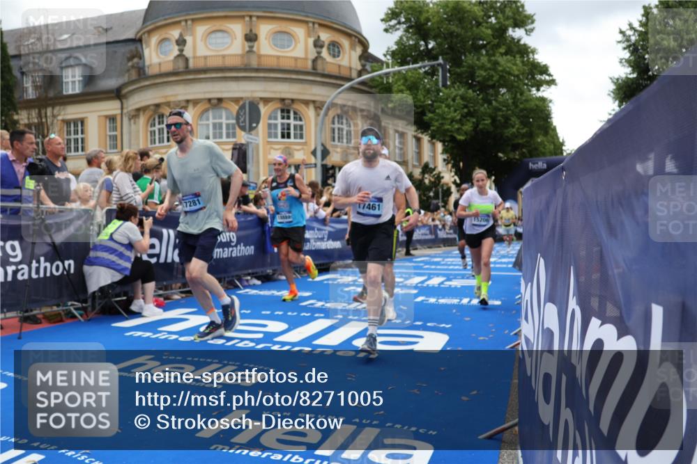 29.06.2025 - hella hamburg halbmarathon Strokosch-Dieckow http://msf.ph/oto/8271005 29.06.2025 10:46:35 Ziel 1920, 1942, 4497, 5459, 8482, 9051, 9232, 9386, 9529, 13525, 13554, 15026, 15133, 15206, 15714, 16175, 17281, 17461, 17865, 18297, 18882, 19128 meine-sportfotos.de