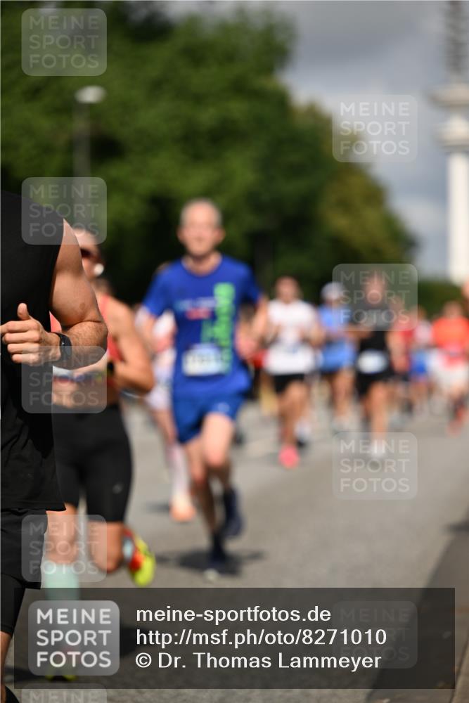29.06.2025 - hella hamburg halbmarathon Dr. Thomas Lammeyer http://msf.ph/oto/8271010 29.06.2025 09:52:41 Kennedybrücke 1600, 1603, 2044, 2707, 2745, 2797, 2849, 2980, 3014, 5050, 5124, 6037, 6047, 6771, 7109, 7310, 7981, 9640, 9686, 10369, 10451, 11106, 11177, 11423 meine-sportfotos.de