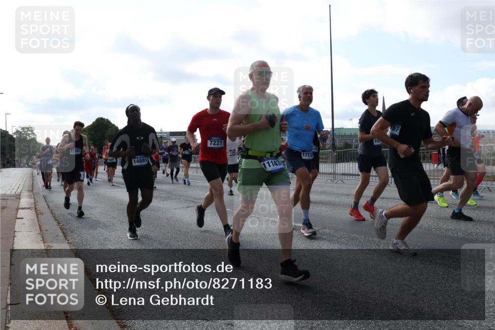 29.06.2025 - hella hamburg halbmarathon Lena Gebhardt http://msf.ph/oto/8271183 29.06.2025 09:57:29 Lombardsbrücke 13761, 14881, 7221, 11143, 1717, 10, 1030, 1086, 1094, 1193, 1327, 1381, 1422, 1442, 1537, 1657, 2025, 2119, 2252, 2444, 2488, 2595, 2814, 2839, 2855, 2869, 2946, 3048, 3093, 3096, 3103, 3575, 3698, 3999, 4261, 4299, 4379, 4558, 4726, 4986, 5013, 5018, 5021, 5024, 5032, 5319, 5633, 5744, 5820, 5907, 6125, 6374, 6720, 6762, 6795, 6942, 7134, 7177, 7221, 7259, 7397, 7594, 7742, 7918, 7930, 7932, 7973, 8313, 8651, 8930, 9060, 9316, 10191 meine-sportfotos.de