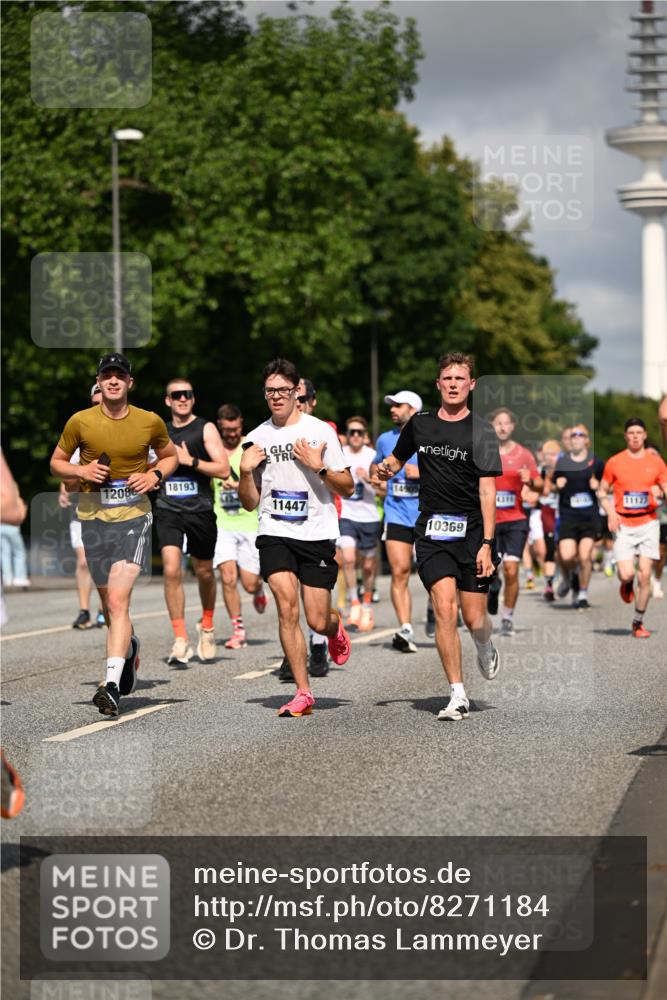 29.06.2025 - hella hamburg halbmarathon Dr. Thomas Lammeyer http://msf.ph/oto/8271184 29.06.2025 09:52:42 Kennedybrücke 1600, 1603, 2044, 2707, 2745, 2797, 2849, 2980, 3014, 5050, 5124, 6037, 6047, 6771, 7109, 7981, 8358, 9640, 9686, 10369, 11106, 11177, 11423 meine-sportfotos.de
