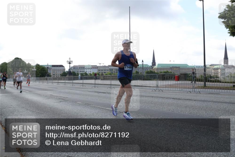 29.06.2025 - hella hamburg halbmarathon Lena Gebhardt http://msf.ph/oto/8271192 29.06.2025 09:44:57 Lombardsbrücke 17488, 1065, 1827, 2021, 2746, 3075, 3201, 3845, 3968, 4678, 5269, 5367, 6619, 6781, 7349, 8473, 8731, 10156, 10486, 10848, 11169, 12287, 12337, 12369, 12595, 12900, 13779, 13838, 13956, 14140, 14164, 14289, 15268, 15576, 15583, 15880, 15883, 16377, 16508, 16713, 16736, 16818, 17354, 17428, 18567, 18699, 19114 meine-sportfotos.de