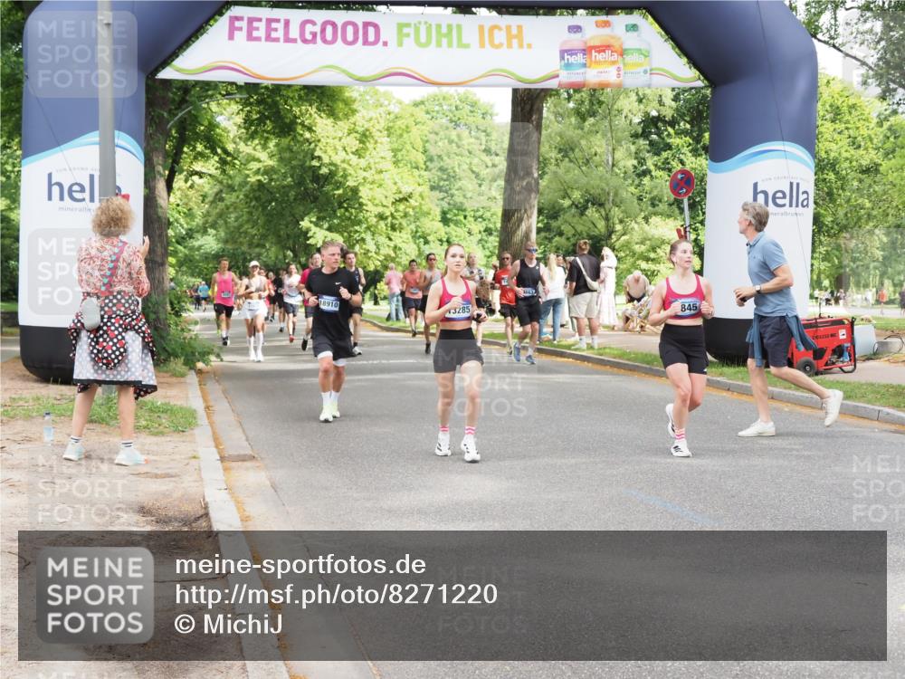 29.06.2025 - hella hamburg halbmarathon MichiJ http://msf.ph/oto/8271220 29.06.2025 10:55:51 Zwischen KM18-KM19 5166, 8256, 8563, 11582, 16687, 18189, 18910 meine-sportfotos.de