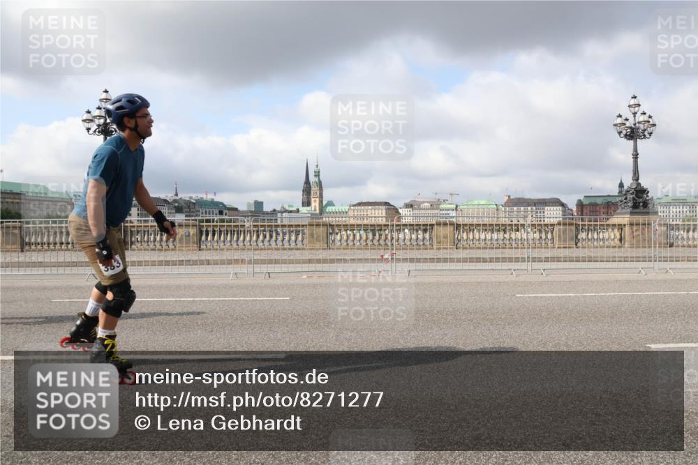 29.06.2025 - hella hamburg halbmarathon Lena Gebhardt http://msf.ph/oto/8271277 29.06.2025 09:04:52 Lombardsbrücke  meine-sportfotos.de