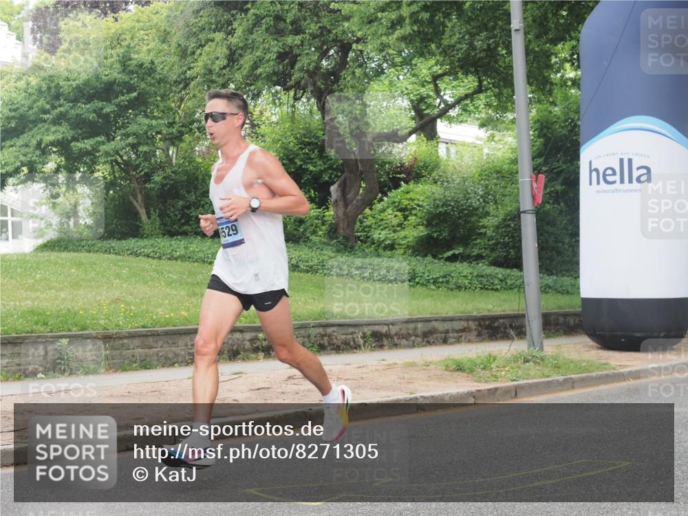 29.06.2025 - hella hamburg halbmarathon KatJ http://msf.ph/oto/8271305 29.06.2025 10:08:09 Zwischen KM18-KM19  meine-sportfotos.de