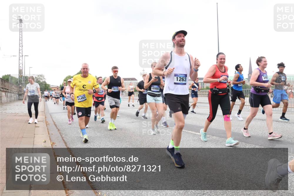29.06.2025 - hella hamburg halbmarathon Lena Gebhardt http://msf.ph/oto/8271321 29.06.2025 10:54:23 Lombardsbrücke 15791, 1611, 6987, 4177, 11493, 6988, 1263, 1843, 3467, 1017, 1263, 1744, 1762, 1779, 1789, 1822, 1949, 2244, 2372, 2532, 2586, 2600, 2761, 2854, 3079, 3187, 3188, 3249, 3364, 3465, 3467, 3557, 3761, 3795, 3857, 4323, 4685, 4720, 4838, 4971, 5157, 5185, 5216, 5309, 5514, 5804, 5817, 5898, 5933, 5993, 6023, 6192, 6279, 6468, 6583, 6987, 6988, 7498, 7670, 7874, 7946, 7986, 8801, 8803, 8867, 9130, 9138, 9203, 10207, 11033, 11354, 11567, 11569, 11785, 12930, 13272 meine-sportfotos.de