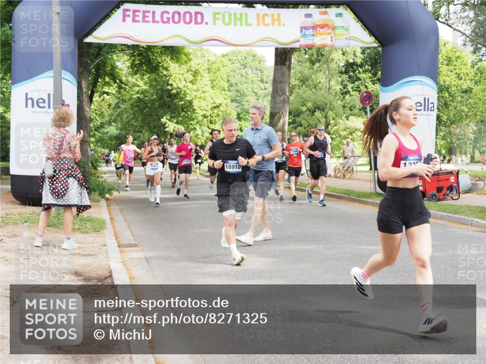 29.06.2025 - hella hamburg halbmarathon MichiJ http://msf.ph/oto/8271325 29.06.2025 10:55:52 Zwischen KM18-KM19 5166, 8256, 8563, 9845, 11582, 13285, 16687, 18189, 18910 meine-sportfotos.de