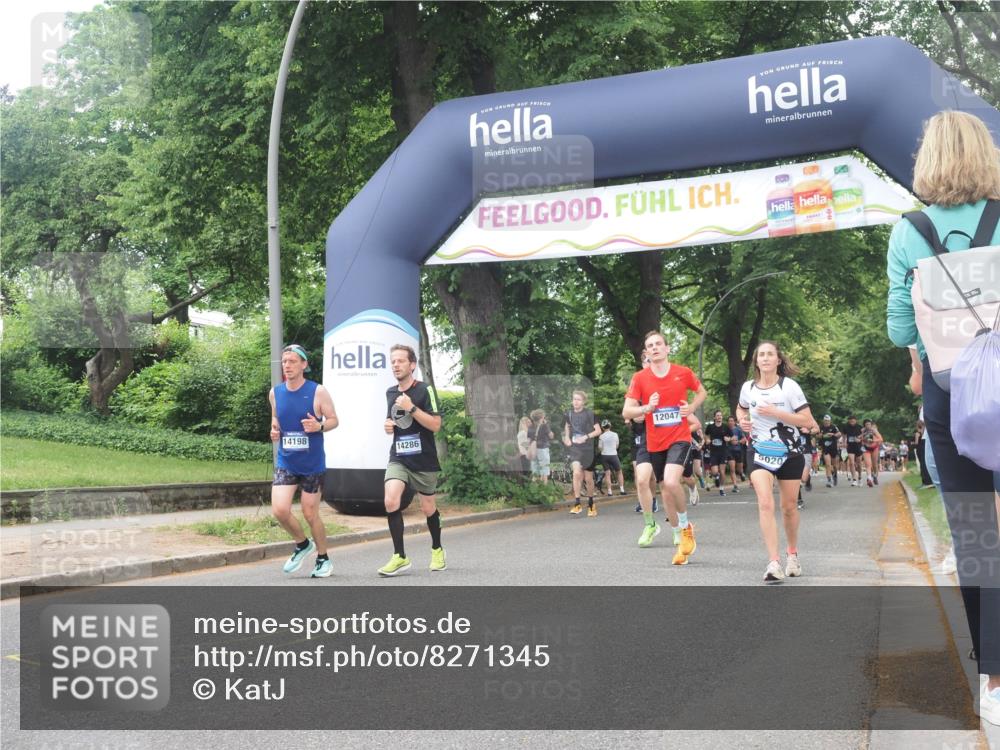 29.06.2025 - hella hamburg halbmarathon KatJ http://msf.ph/oto/8271345 29.06.2025 10:39:48 Zwischen KM18-KM19 1657, 2814, 5008, 5020, 5093, 6198, 7383 meine-sportfotos.de