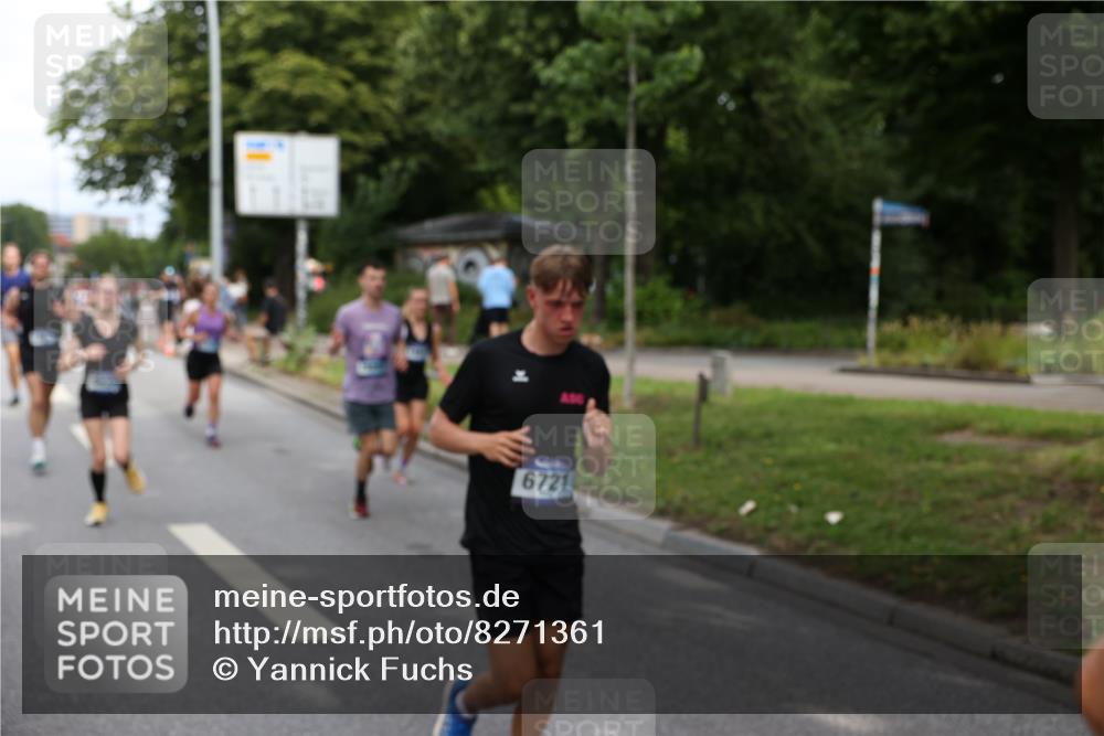 29.06.2025 - hella hamburg halbmarathon Yannick Fuchs http://msf.ph/oto/8271361 29.06.2025 10:37:00 20KM 1209, 1312, 1700, 2233, 3523, 4235, 4823, 5436, 6721, 6770, 7035, 7448, 7693, 7734, 7765, 7865, 9833, 10216, 10469, 11907, 12098, 13446, 13483, 13709, 13725, 14811, 14813, 15095, 15175, 15270, 15297, 15301, 16295, 16333, 16507, 16626, 16660, 16677, 17000, 17016, 17177, 17363, 17864, 18330, 18559, 18632, 18680, 18920 meine-sportfotos.de