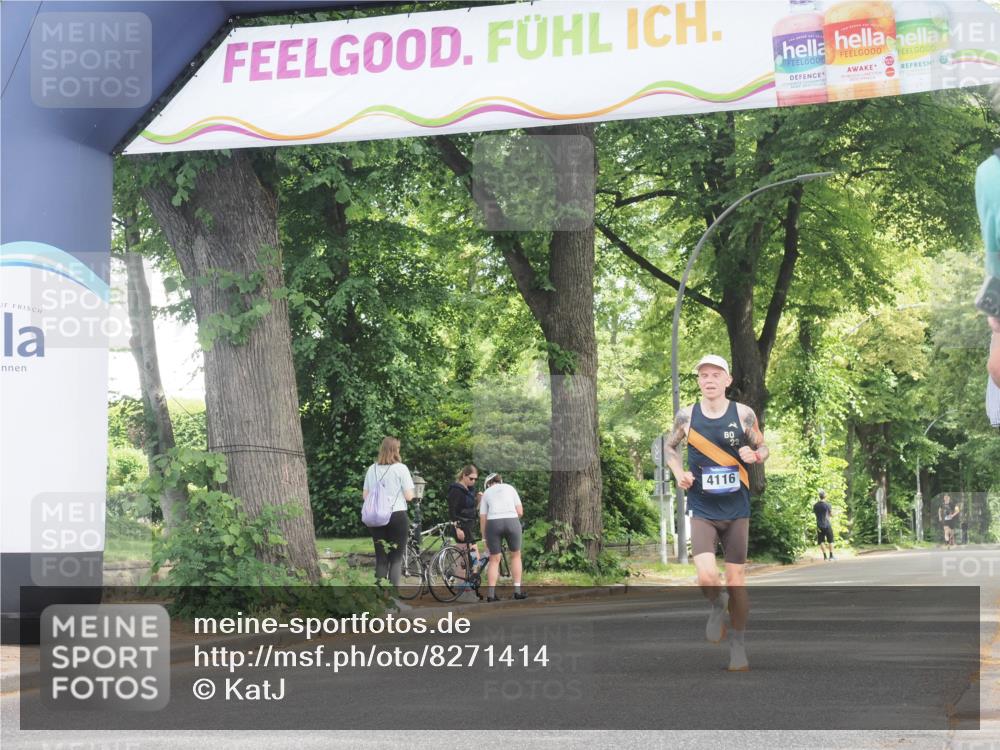 29.06.2025 - hella hamburg halbmarathon KatJ http://msf.ph/oto/8271414 29.06.2025 10:08:22 Zwischen KM18-KM19 4116 meine-sportfotos.de